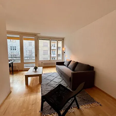 Friendly & Calm In برن